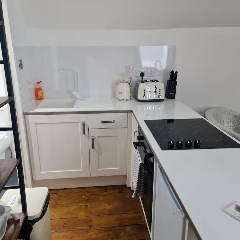 Ness City Cottage - Attic Apartment Inverness Bagian luar foto